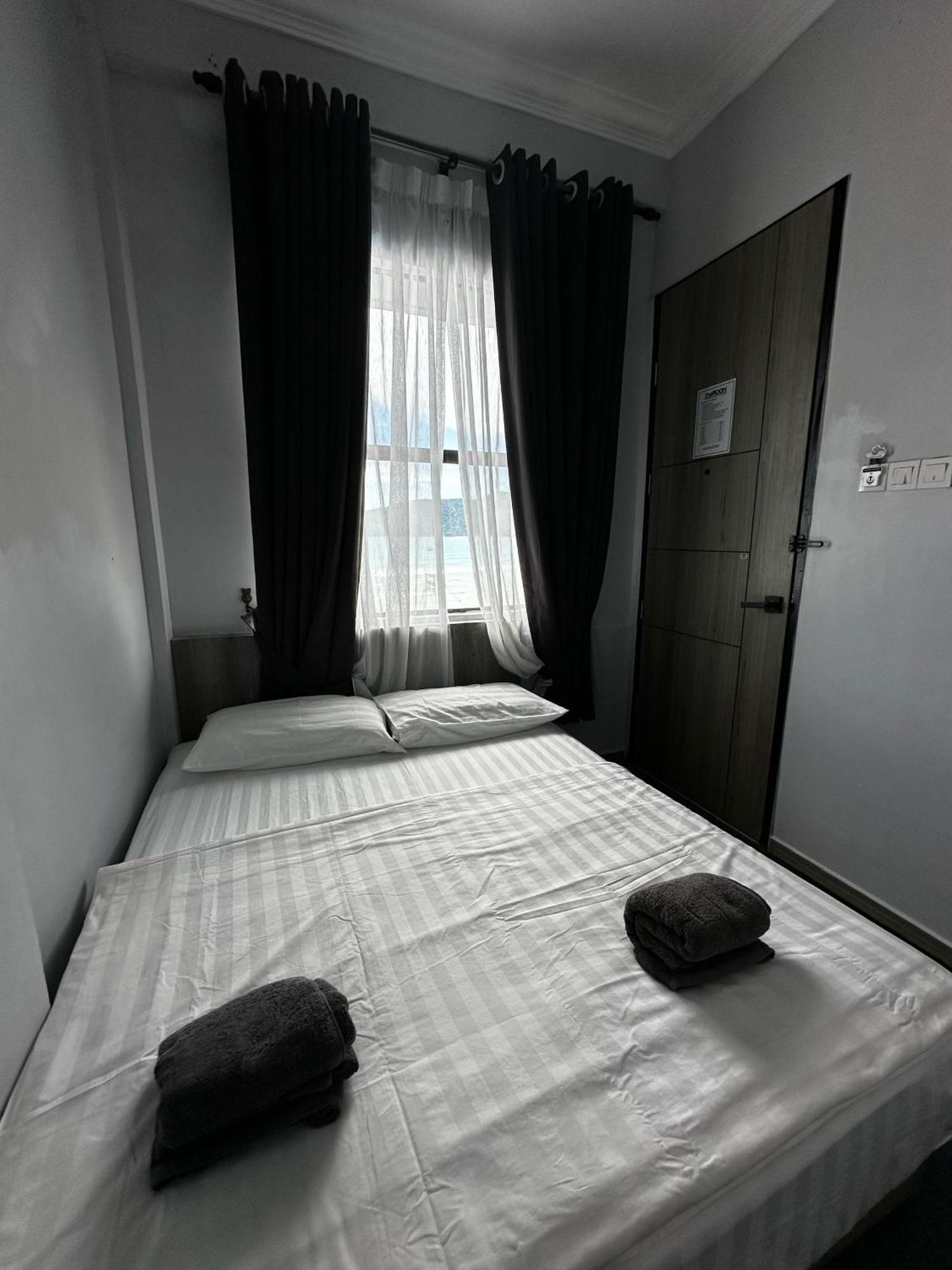 The Room Perhentian - Long Beach Kampung Kuala Besut Dış mekan fotoğraf